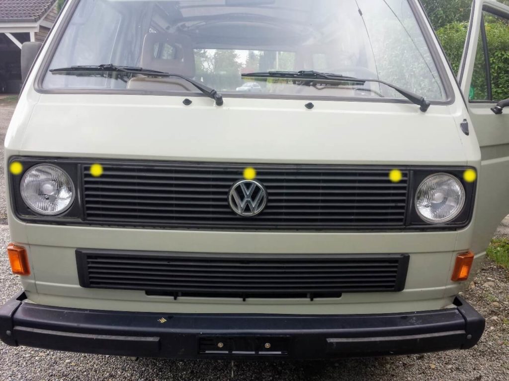 VW Vanagon T25 T3 remove front grille